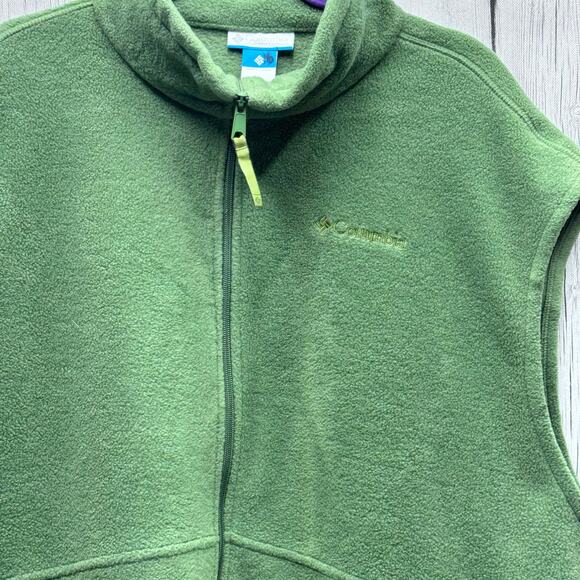 Columbia Men’s Green Fleece Vest Size 2XLg - Picture 2 of 5